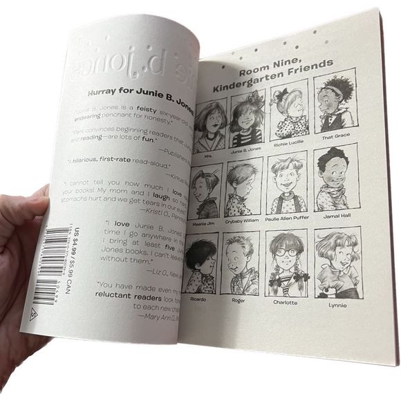 Junie B Jones and the Mushy Gushy Valentime‎ Paperback Book Kid’s Chapter Book - Picture 5 of 5